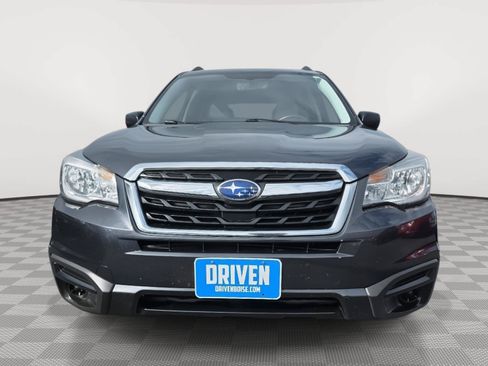Used 2018 Subaru Forester 2.5i w/ Alloy Wheel Package AWD/4WD image 2