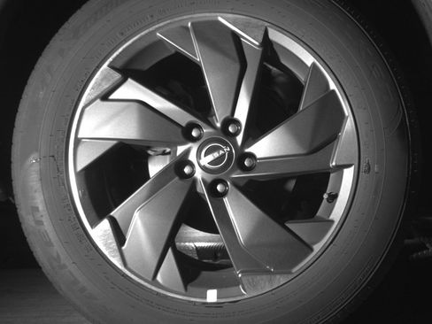 Used 2025 Nissan Rogue SV FWD image 12