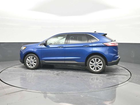Used 2022 Ford Edge Titanium image 5