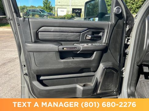 New 2026 RAM 3500 Limited AWD/4WD image 10