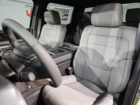 New 2026 Toyota Tundra SR5 AWD/4WD image 12