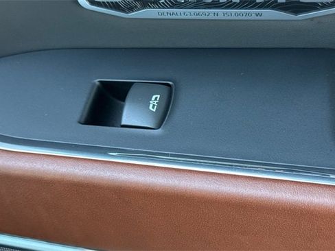 Used 2024 GMC Sierra 1500 Denali Ultimate image 22