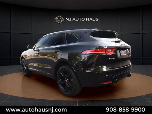 Used 2019 Jaguar F-PACE S AWD/4WD image 12