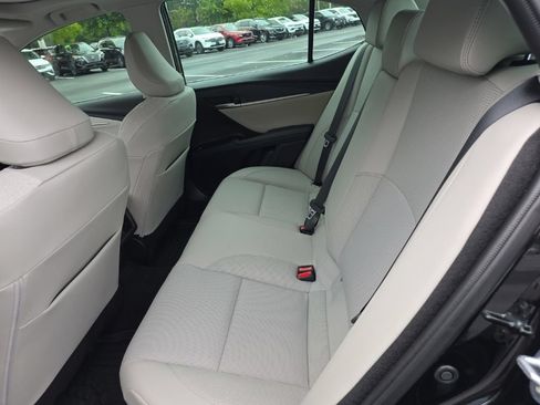 Used 2026 Toyota Camry XLE w/ Premium Plus Package FWD image 33