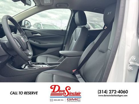 New 2026 Buick Encore GX Sport Touring w/ Comfort Package AWD/4WD image 11