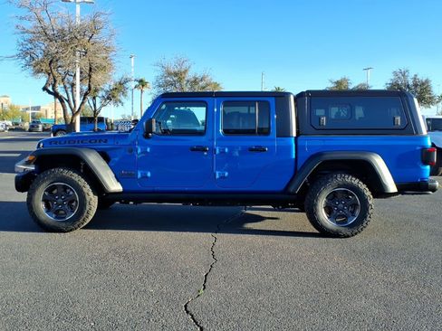 Used 2022 Jeep Gladiator Rubicon w/ LED Lighting Group image 2