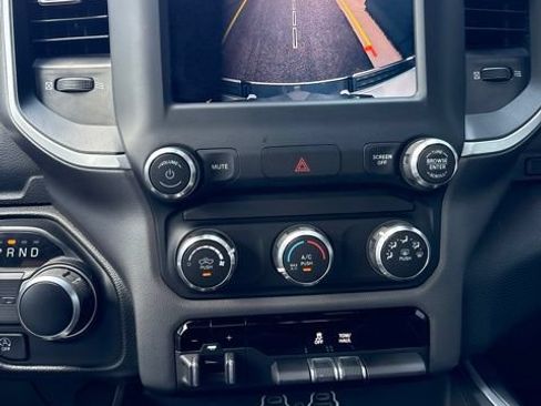 Used 2022 RAM 1500 Lone Star RWD image 10