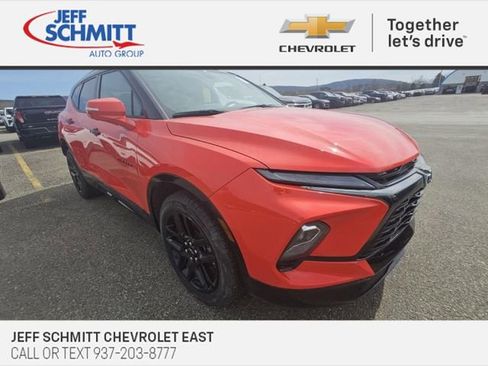 Certified 2025 Chevrolet Blazer RS w/ Driver Confidence II Package FWD image 1