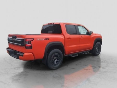 New 2025 Nissan Frontier PRO-4X image 26
