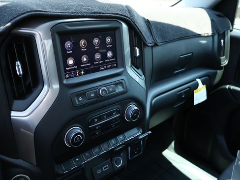 Used 2024 Chevrolet Silverado 1500 Custom RWD image 16