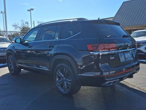 Certified 2022 Volkswagen Atlas SEL R-Line image 4