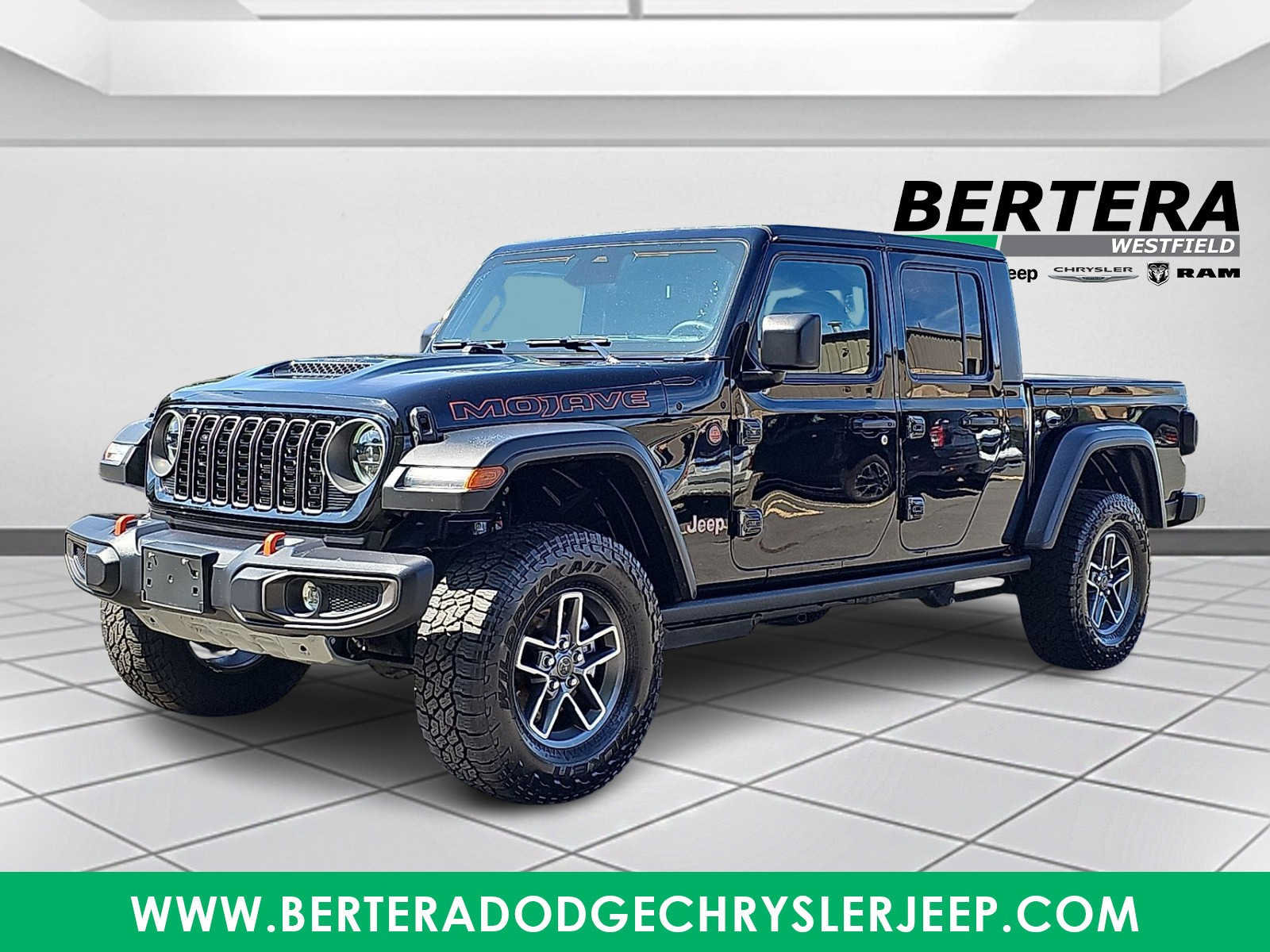 Used 2026 Jeep Gladiator Mojave AWD/4WD image 3