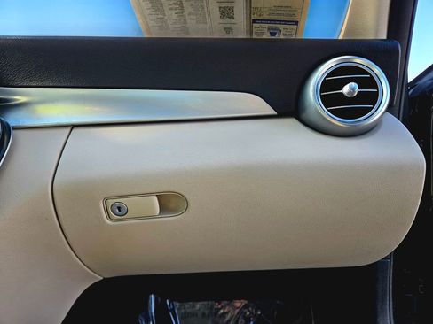 Used 2020 Mercedes-Benz C 300 Sedan image 46