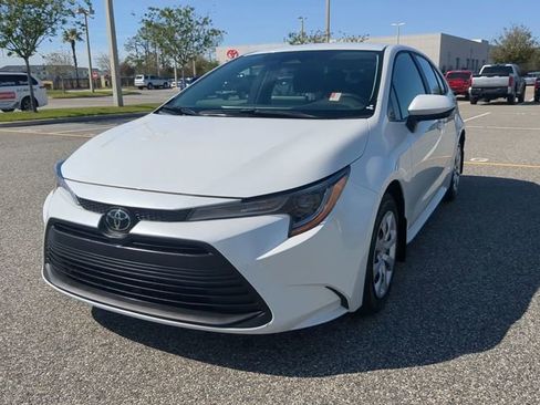 Certified 2026 Toyota Corolla LE image 8