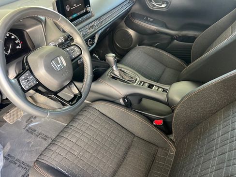 Certified 2024 Honda HR-V Sport image 4