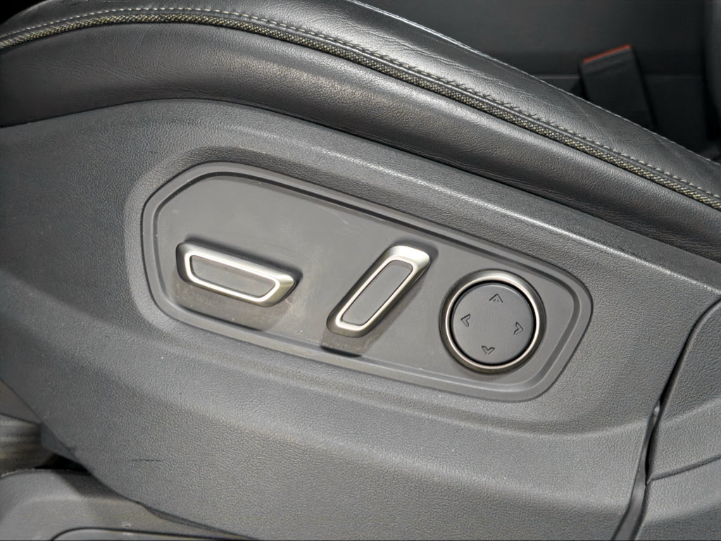 Used 2022 Rivian R1T Adventure AWD/4WD image 6