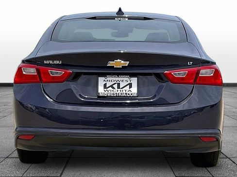 Used 2025 Chevrolet Malibu LT FWD image 4