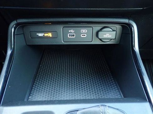 Used 2025 Honda CR-V EX image 21