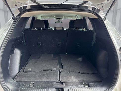 Used 2022 Ford Escape SE image 14