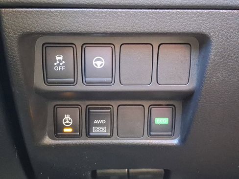 Certified 2019 Nissan Rogue Sport SV w/ Technology Package image 25