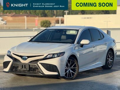 Used 2023 Toyota Camry SE