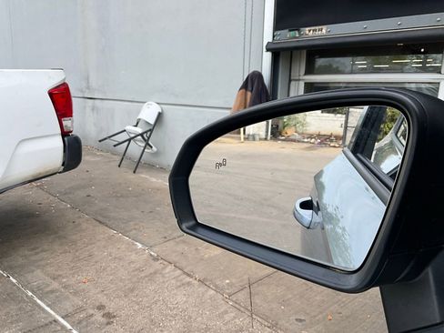 Used 2025 Volkswagen Taos S image 16