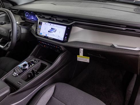 New 2026 Jeep Cherokee Laredo AWD/4WD image 39