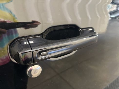 Used 2023 Jeep Gladiator Overland image 38