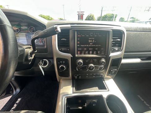 Used 2014 RAM 2500 Big Horn AWD/4WD image 9