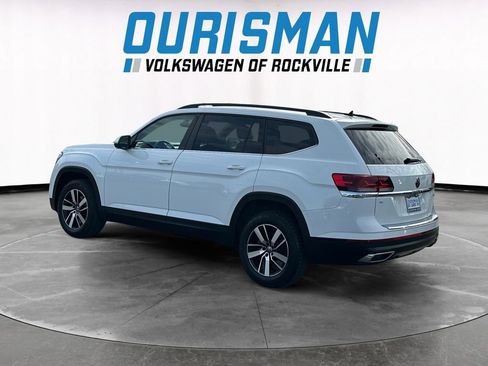 Used 2021 Volkswagen Atlas SE image 4