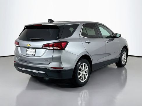 Used 2023 Chevrolet Equinox LT w/ Driver Convenience Package AWD/4WD image 5