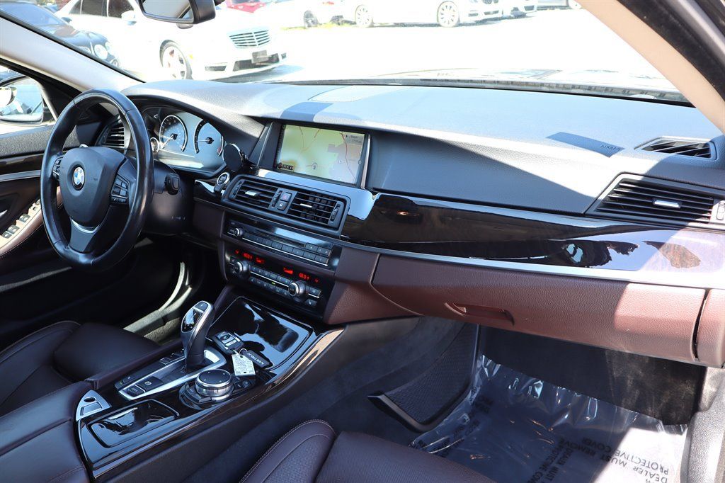 Used 2016 BMW 535d Sedan RWD image 18