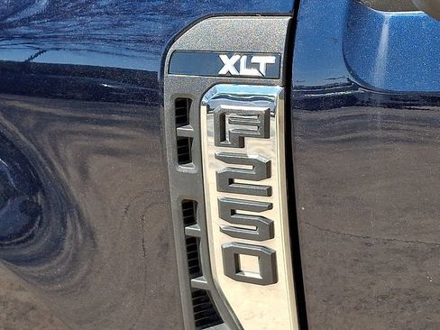Used 2025 Ford F250 XLT AWD/4WD image 30