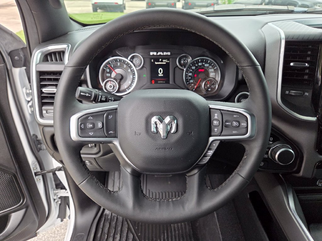 Used 2025 RAM 1500 Big Horn AWD/4WD image 31