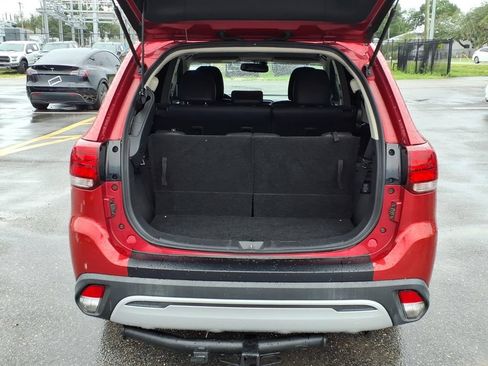 Used 2019 Mitsubishi Outlander SEL AWD/4WD image 19