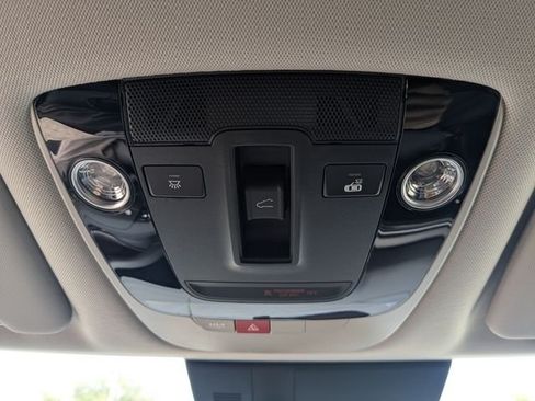 New 2026 Kia Sportage EX w/ EX Panorama Roof Package FWD image 24