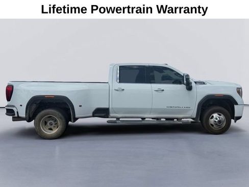 Used 2021 GMC Sierra 3500 Denali w/ Denali Ultimate Package AWD/4WD image 2