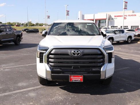 New 2026 Toyota Tundra Limited AWD/4WD image 3