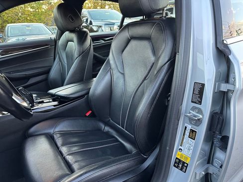 Used 2018 BMW 530i xDrive xDrive image 11