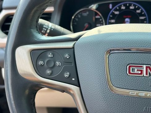 Used 2020 GMC Acadia Denali AWD/4WD image 20