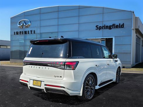 New 2026 INFINITI QX80 Autograph w/ Premium Cargo Package image 6