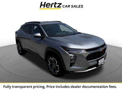 Used 2025 Chevrolet Trax LT