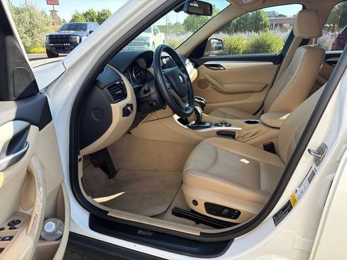 Used 2015 BMW X1 sDrive28i RWD image 10
