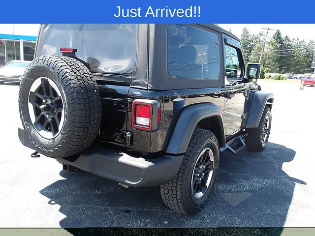 Used 2023 Jeep Wrangler Sport AWD/4WD image 7
