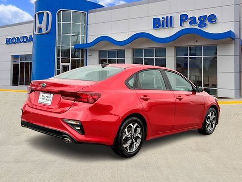 Used 2021 Kia Forte LXS image 7