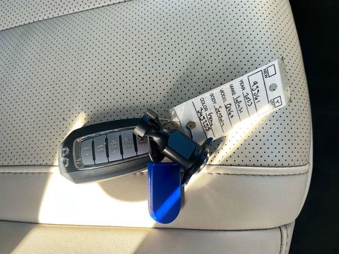 Used 2023 INFINITI QX60 Sensory w/ Vision Package image 36