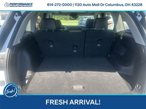 Used 2024 Jeep Grand Cherokee Limited w/ Black Appearance Package AWD/4WD image 24