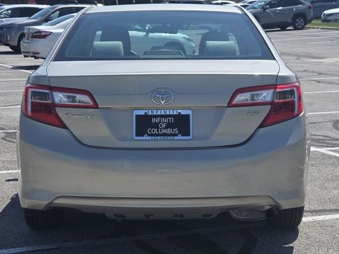 Used 2013 Toyota Camry LE FWD image 7