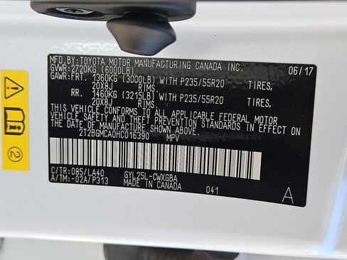 Used 2017 Lexus RX 450h AWD w/ Luxury Package image 29