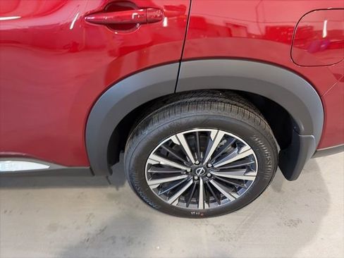 New 2026 Nissan Pathfinder Platinum image 35